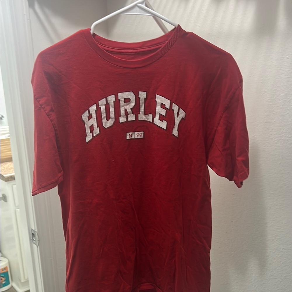 Hurley Red Short Sleeve Tee Classic Crew Neck